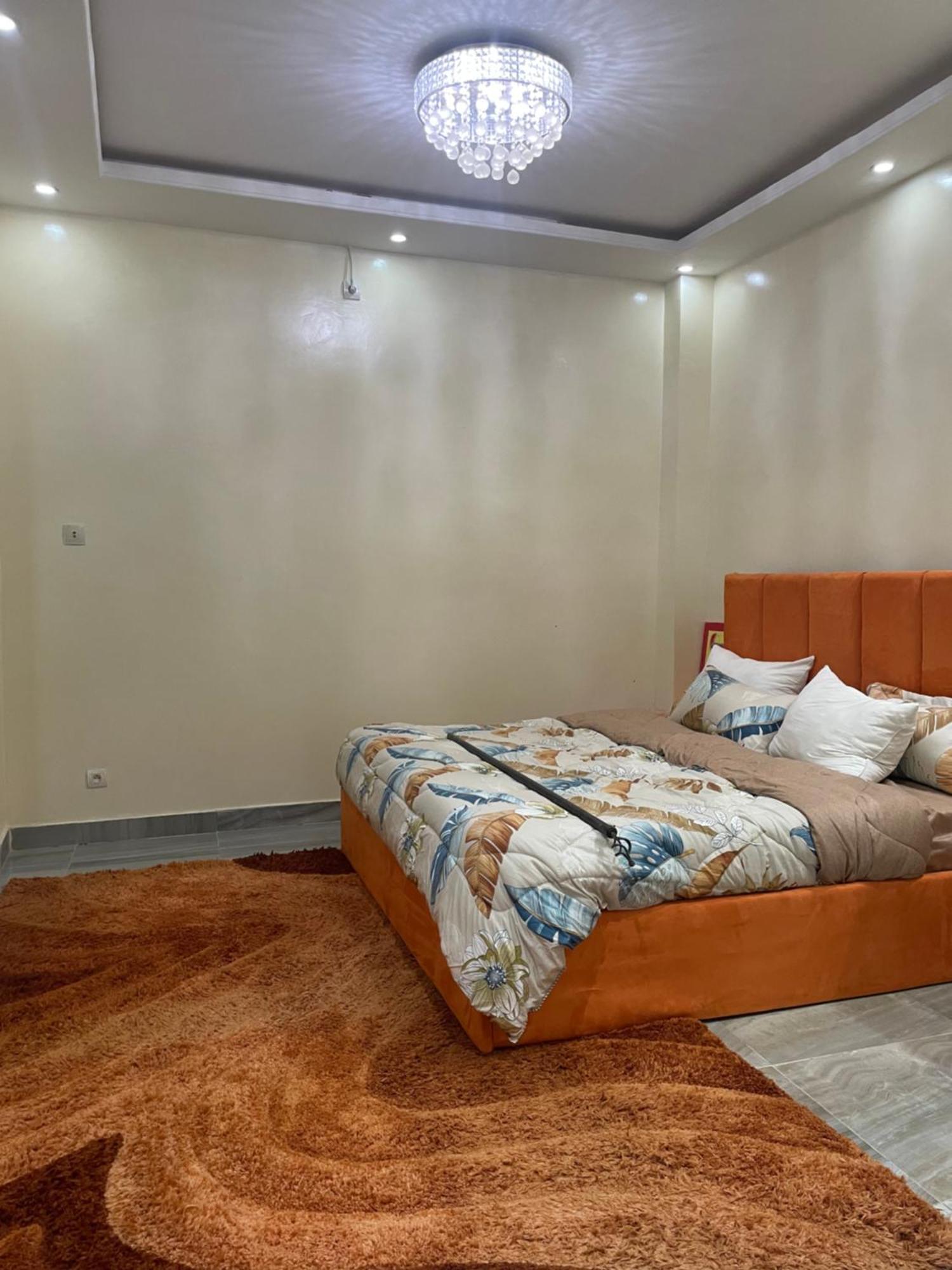 Notre 27 Apartment *
